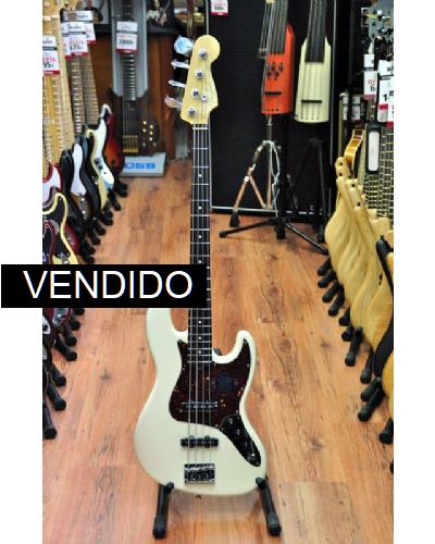 Fender American Standard Jazz Bass White